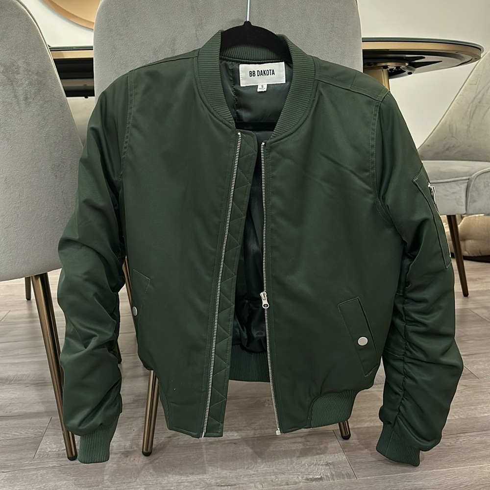 BB Dakota green bomber jacket size S
